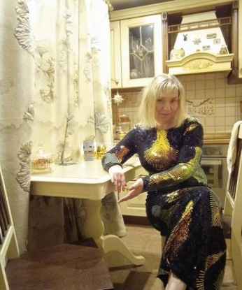 Горячая брюнетка с аппетитной фигурой и жгучими формами приглашает в гости для насыщенного отдыха и экстаза. Со мной ты сможешь погрузиться в мир страсти и наслаждения. Позвони, не стесняйся! 1585, 47 лет